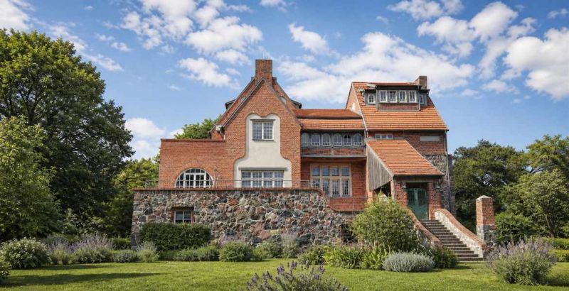 Gartenseite der Lietzenburg auf Hiddensee – Baudenkmal beim historischen Bestandsaufmaß